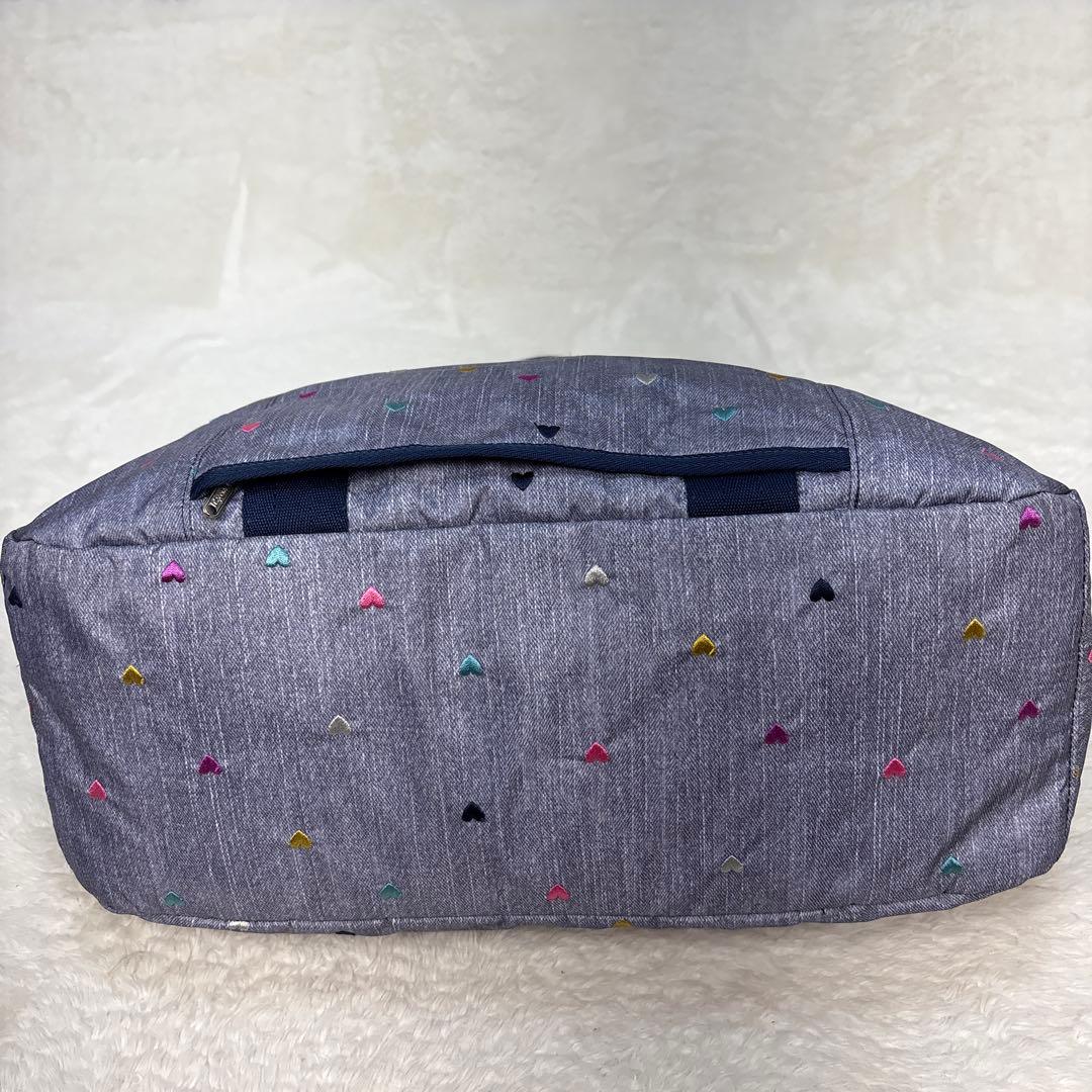 美品レスポートサック ショルダーバッグ　キャリーオン　デニム調　刺繍