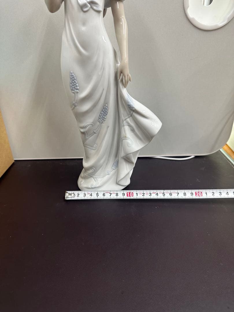 LLADRO リヤドロ 【甘い香り】6918