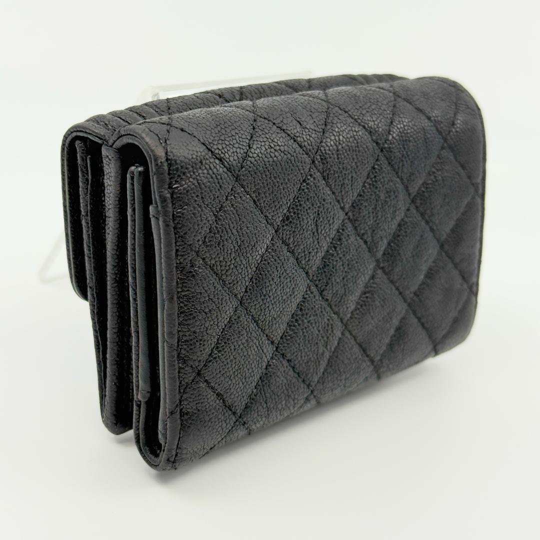 CHANEL ボーイシャネル　三つ折り財布 キャビアスキン