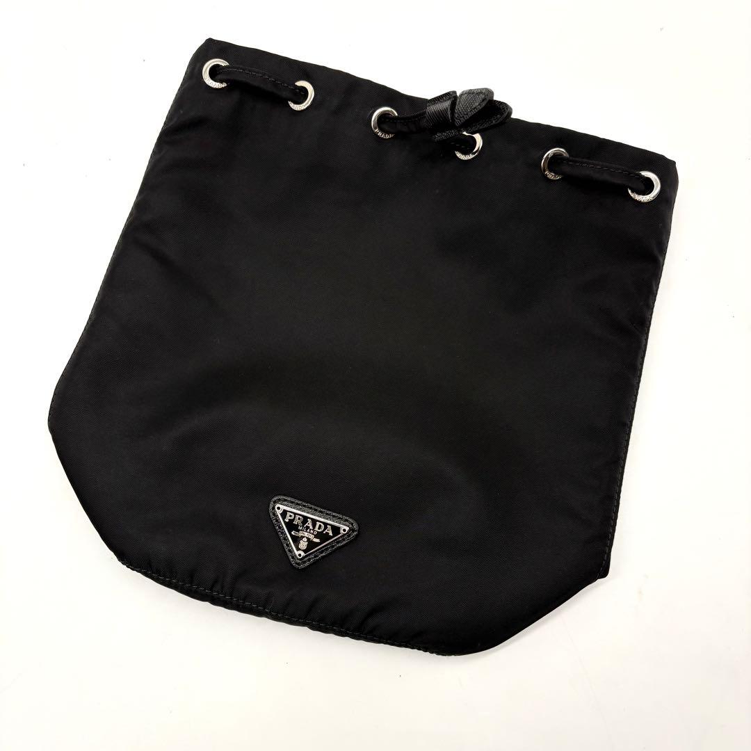 【近年型 極美品】PRADA サフィアーノ テスートナイロン 巾着 ポーチ 黒