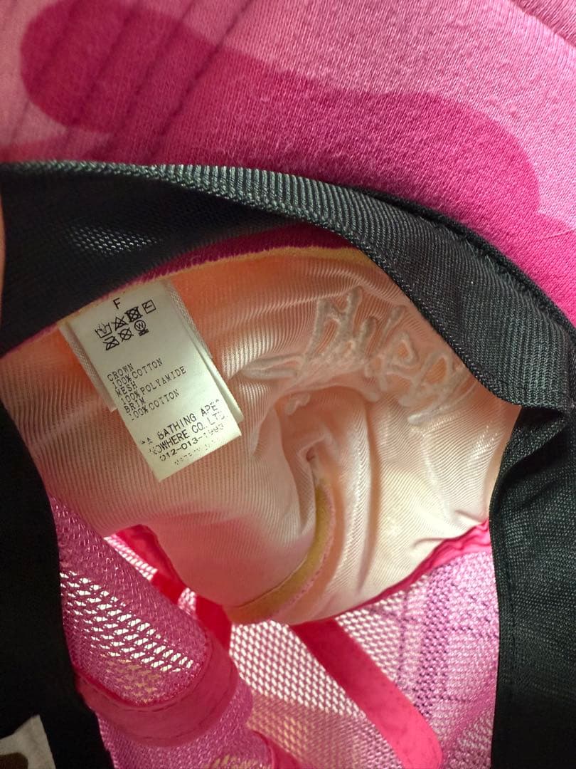 希少品　STÜSSY & A BATHING APE® キャップ