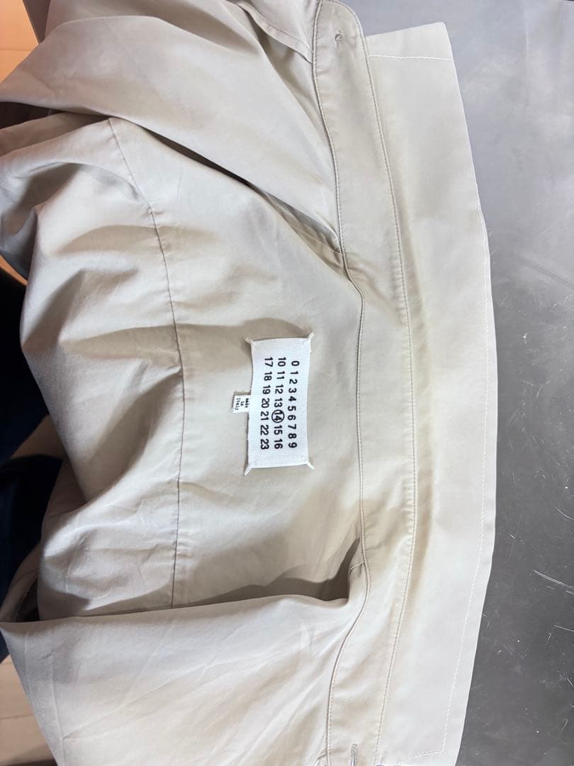 Maison Margiela ステッチデザインベージュシャツ