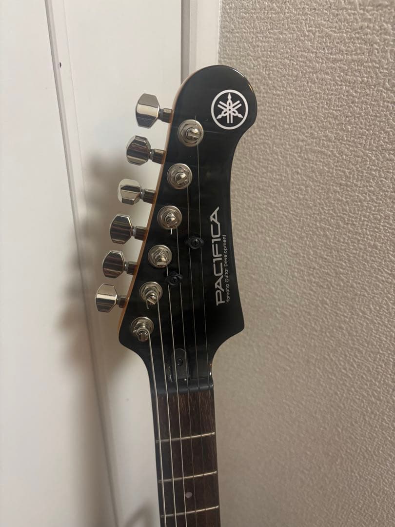 ギター Yamaha PACIFICA 612
