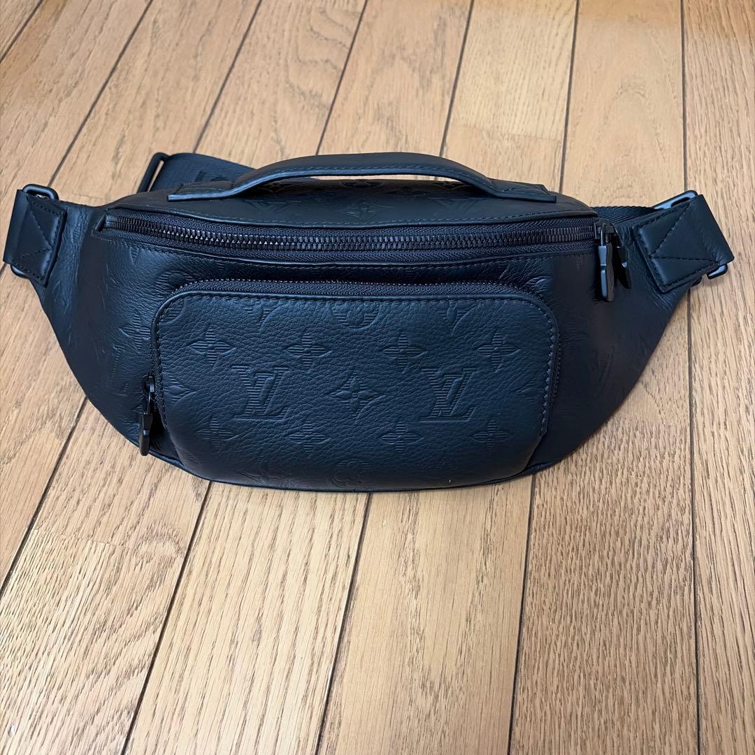 LOUIS VUITTON ルイヴィトン
