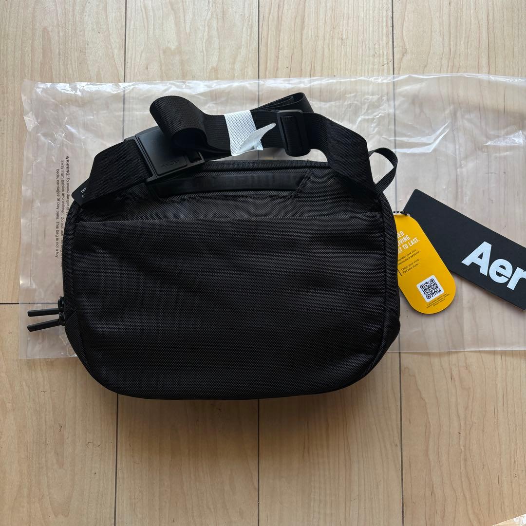 Aer Day Sling 3 Max ボディバッグ ブラック 6L