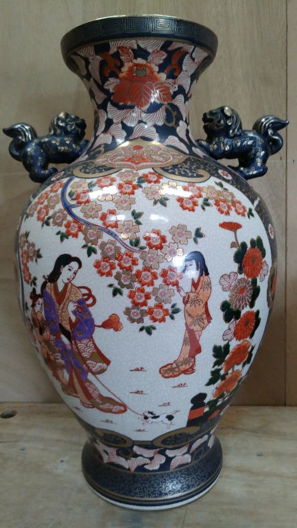 伊万里焼大壺