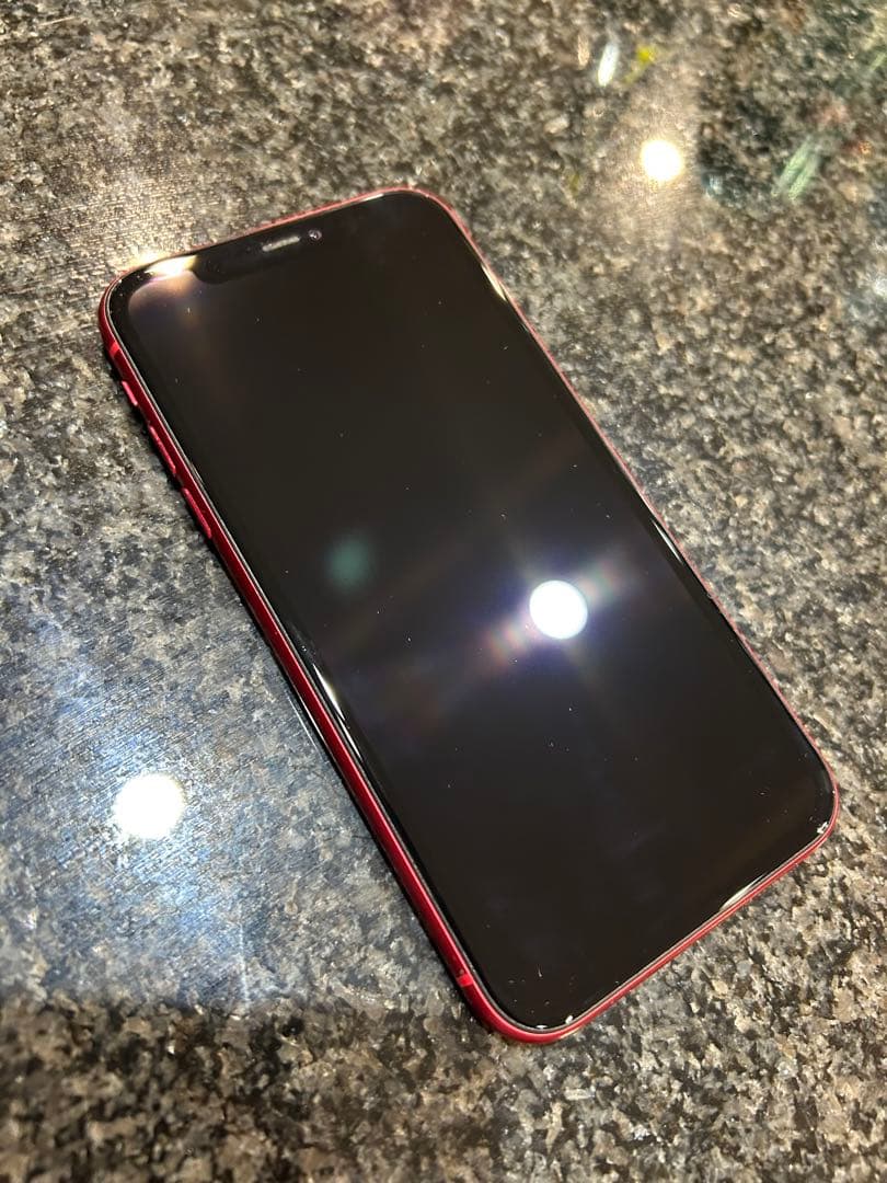 Apple iPhone 11 レッド