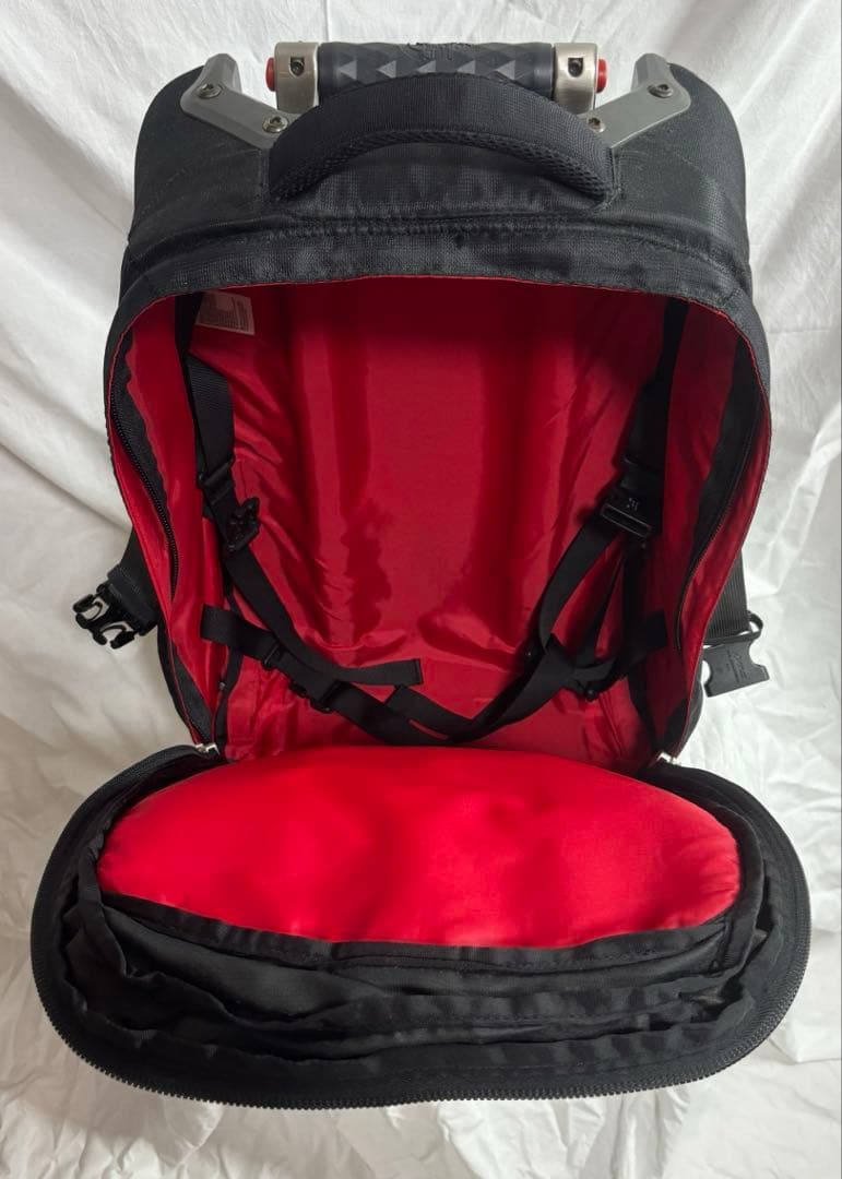 ノースフェイス キャリーケース オーバーヘッド　35L 機内持込可