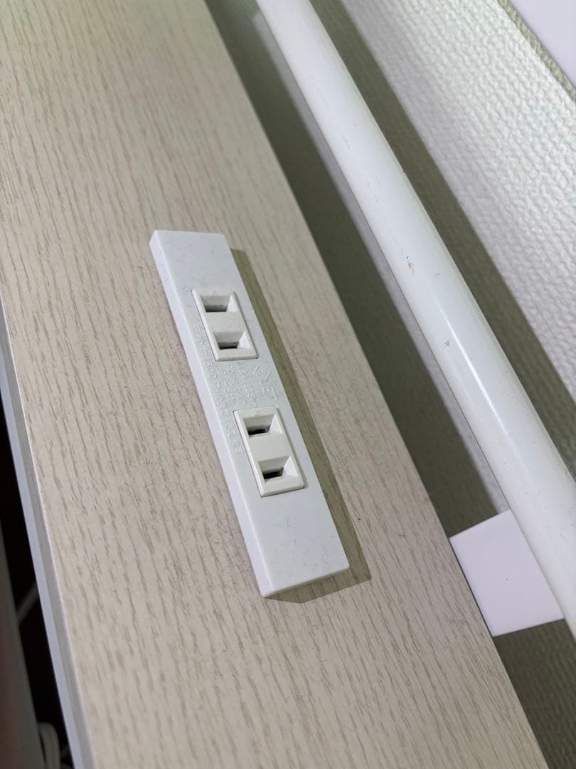 ニトリ　ハンガーシェルフ　ホワイト　シングル　パイプベッド　バジーナ