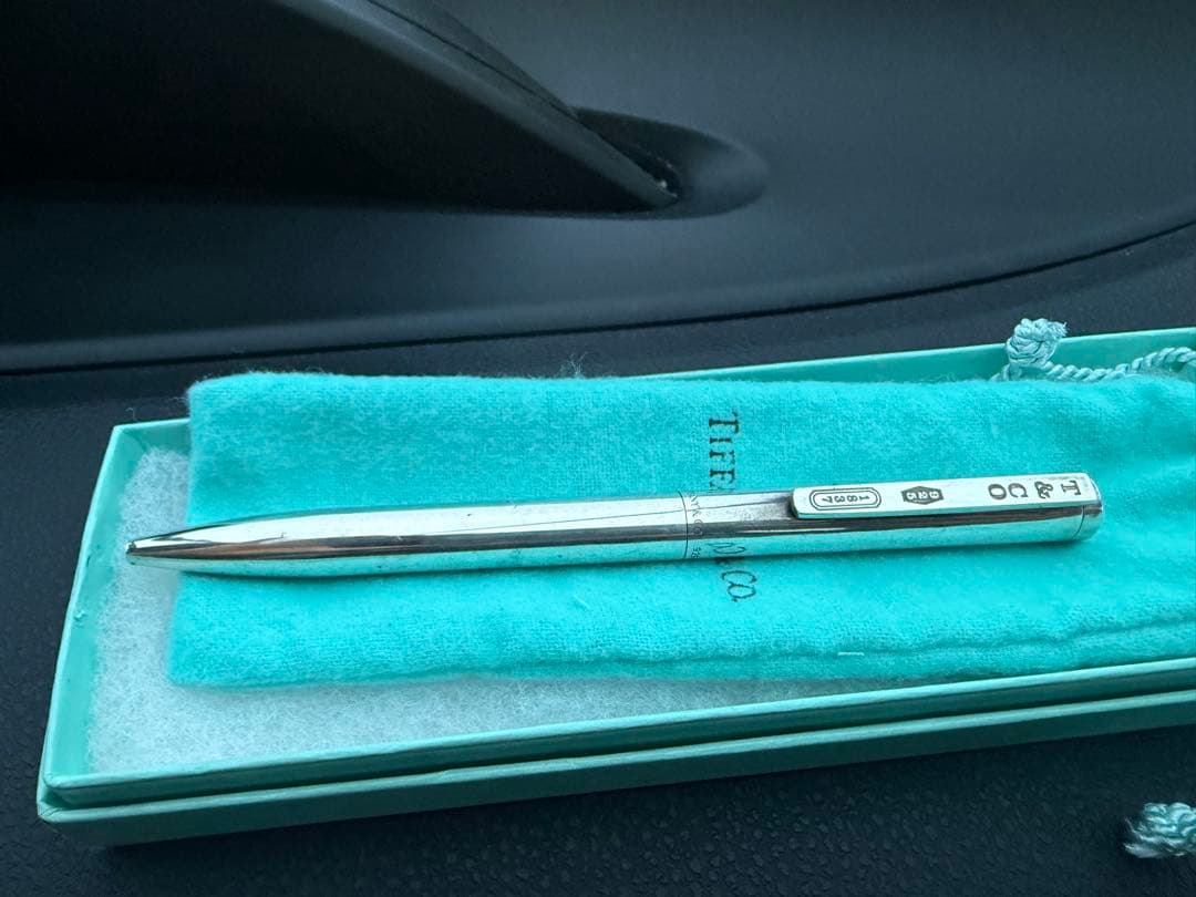 Tiffany & Co. シルバーボールペン 専用ケース付き