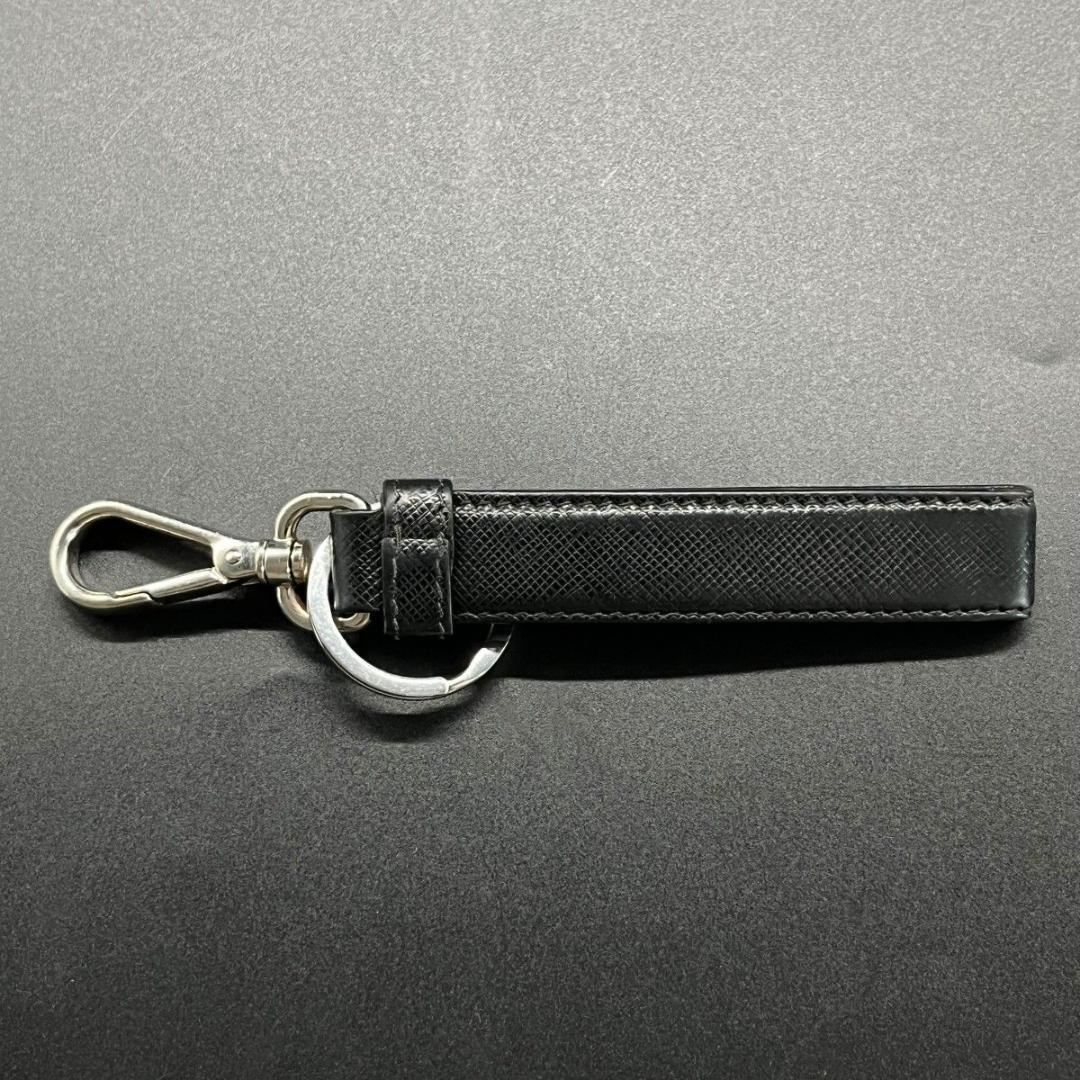 極美品　プラダ　PRADA　キーリング　チャーム　ブラック　ロゴ