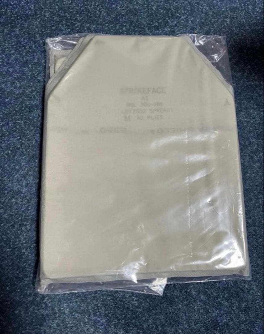 激レア 米軍実物 新品 未使用 未開封品ソフトアーマー 大小、各2枚組　Mサイズ