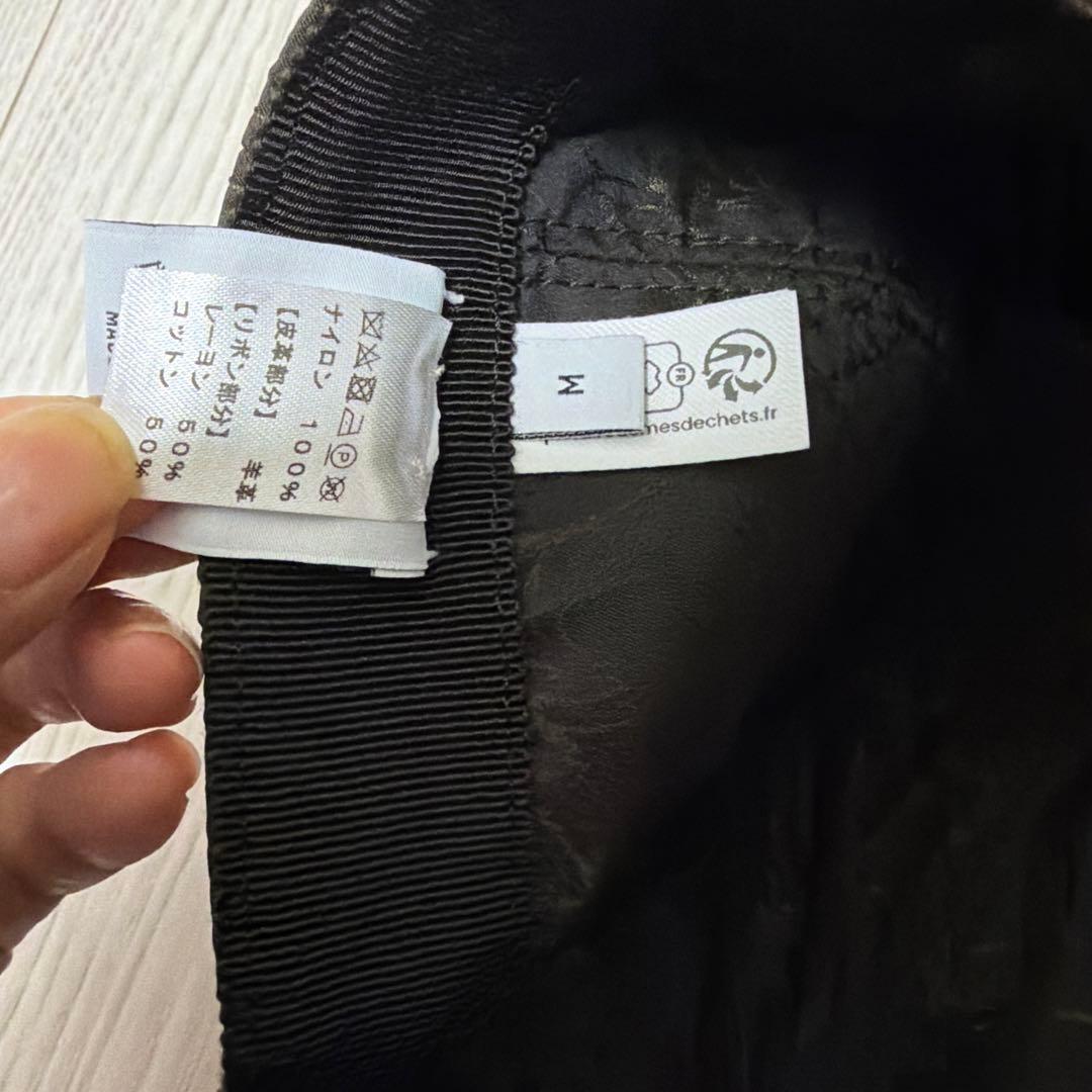 BERLUTI ブラック 文字柄 キャップ