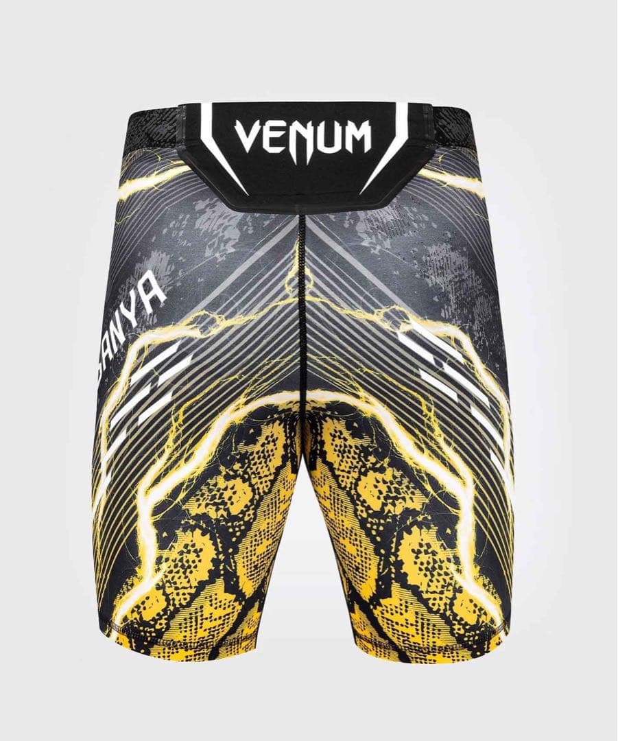 年内限定価格！UFC Venum限定版！アデサニヤ　ファイトショーツパンツ