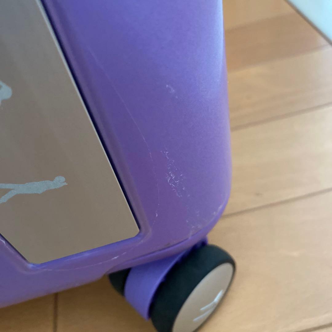 BTS Dynamite Samsonite RED スピナー45