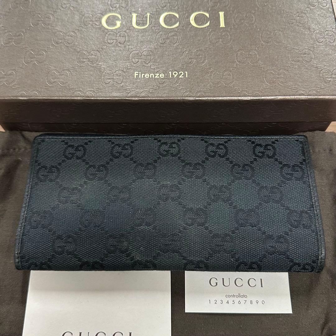 新品同様‼️ グッチ　GUCCI 財布　二つ折り　長財布　GGキャンバス