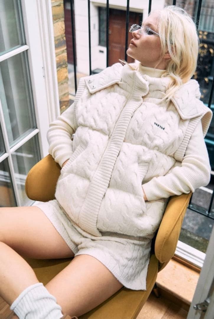The toe Shard Knit Down ホワイト