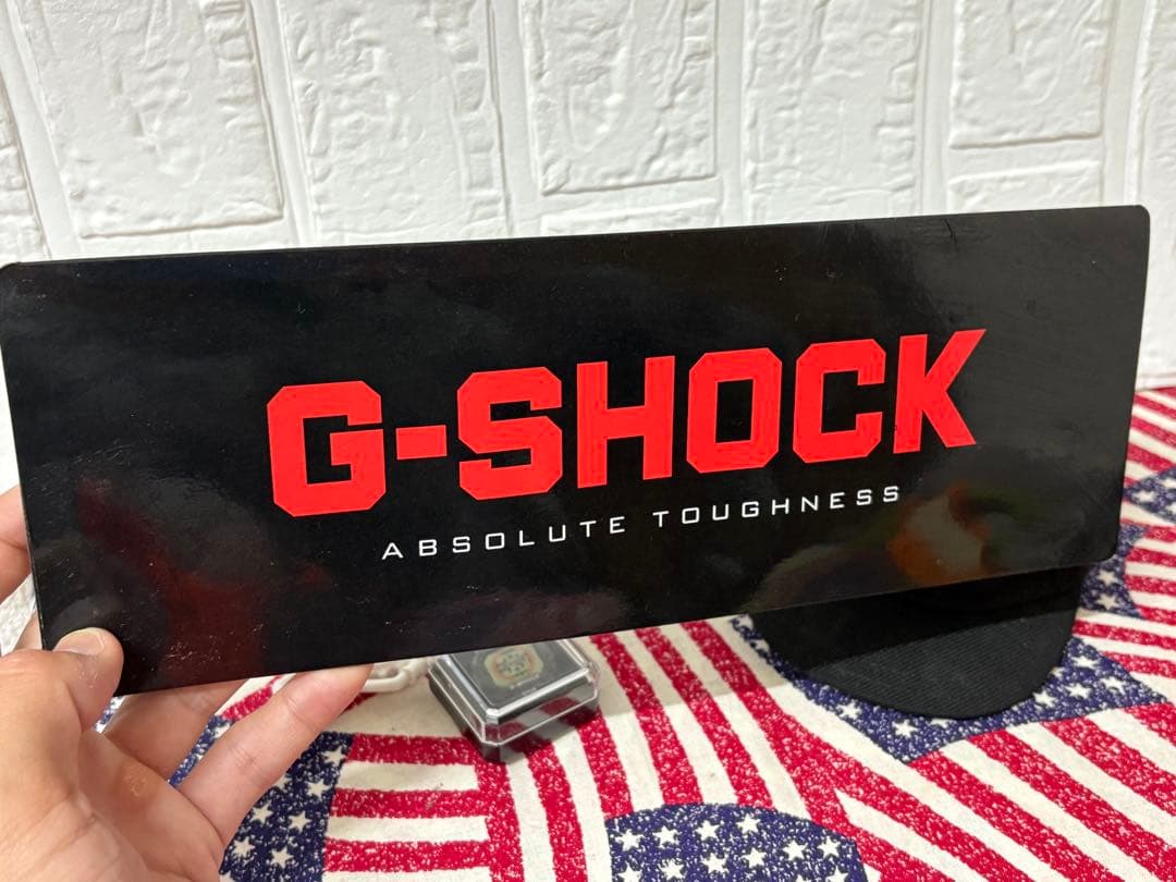 ٩( ᐛ )وG-SHOCKフィギュア&ノベルティ5点セット☆台座欠品(^_-)