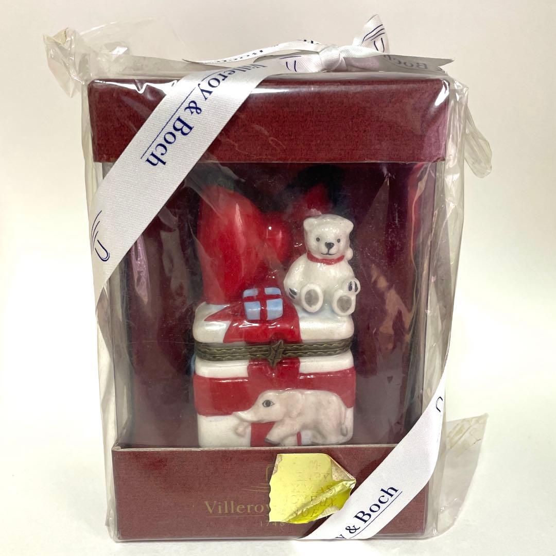 ビレロイ＆ボッホ クリスマスオーナメント　 陶器製　リボン付きプレゼント型