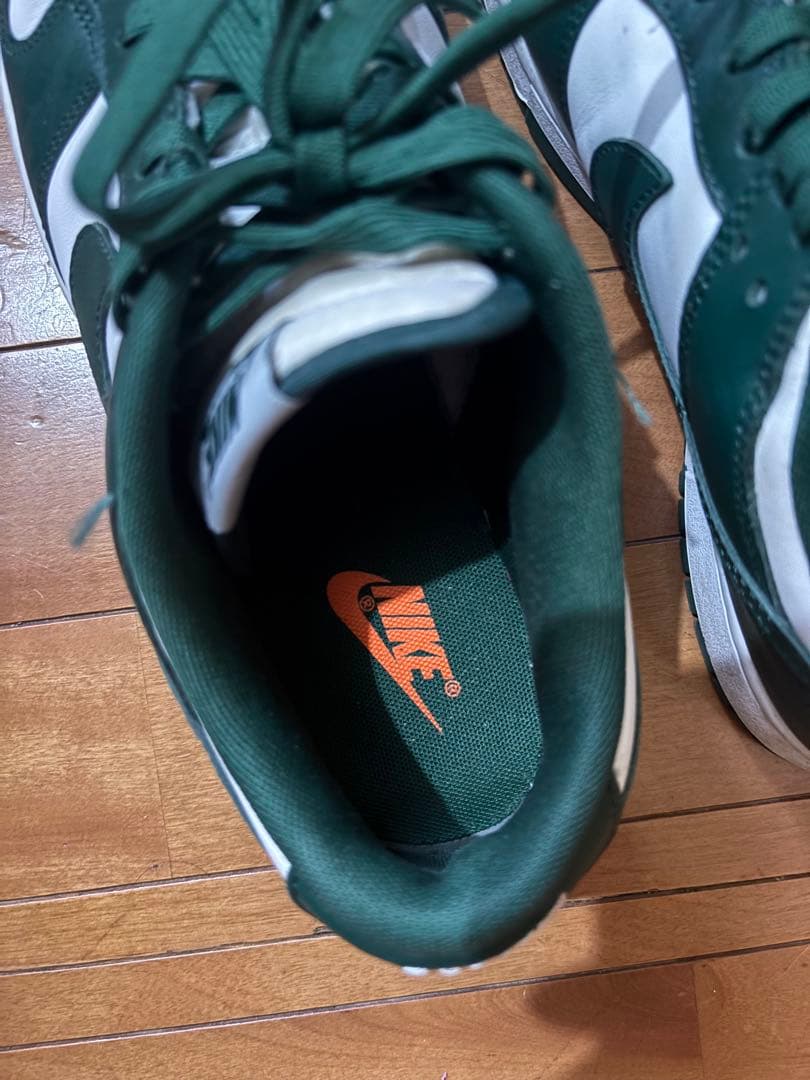 Nike ダンク スニーカー 緑/白
