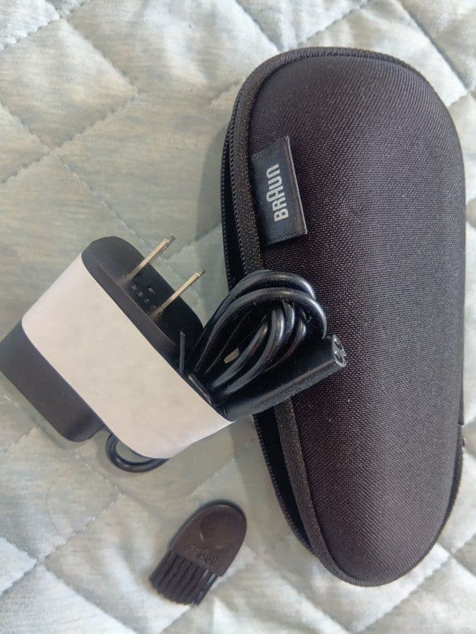 ブラウン最高峰最上位モデル Pro+ 9567cc洗浄器対応モデル新品未使用❣️