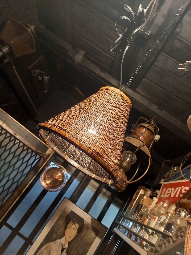 1970's　ヴィンテージ　吊り鐘　竹細工　ベル形　バンブー　ウッド　ランプ