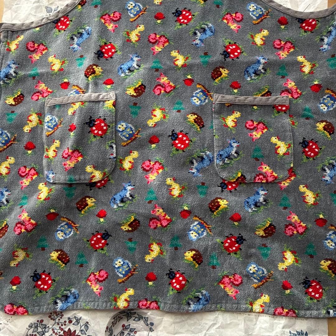 M*U様 フェイラー　ハイジフレンズフォレスト　エプロン　グレー