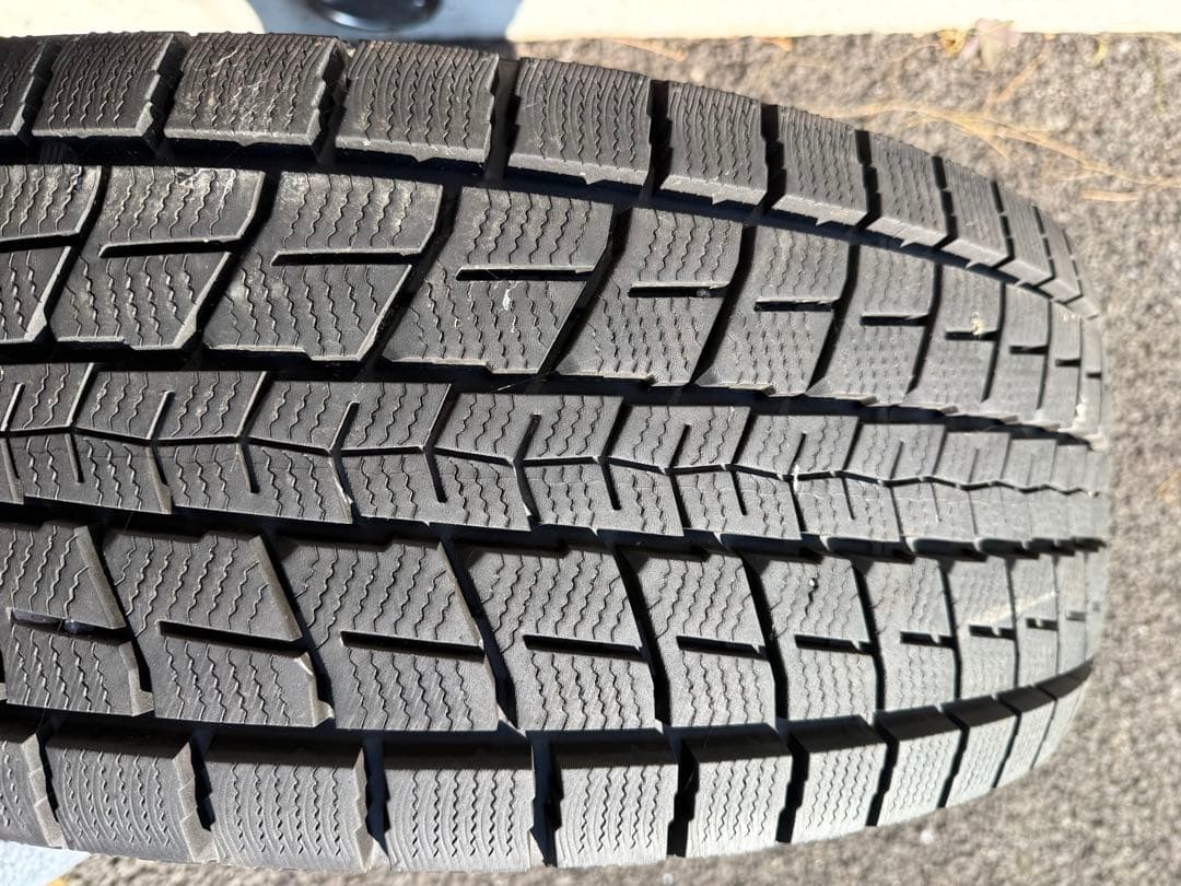 DUNLOP ウィンターマックスSJ8 265/60r18 スタッドレスタイヤ