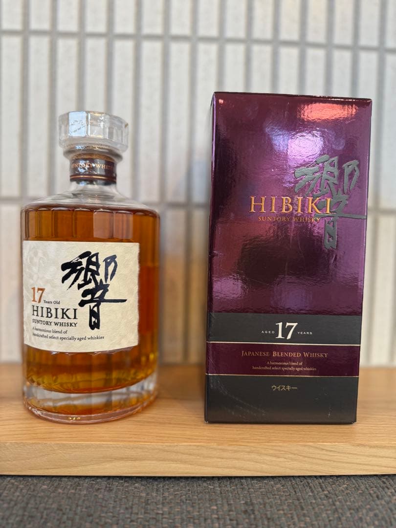 Hibiki 17年 サントリーウイスキー 750ml