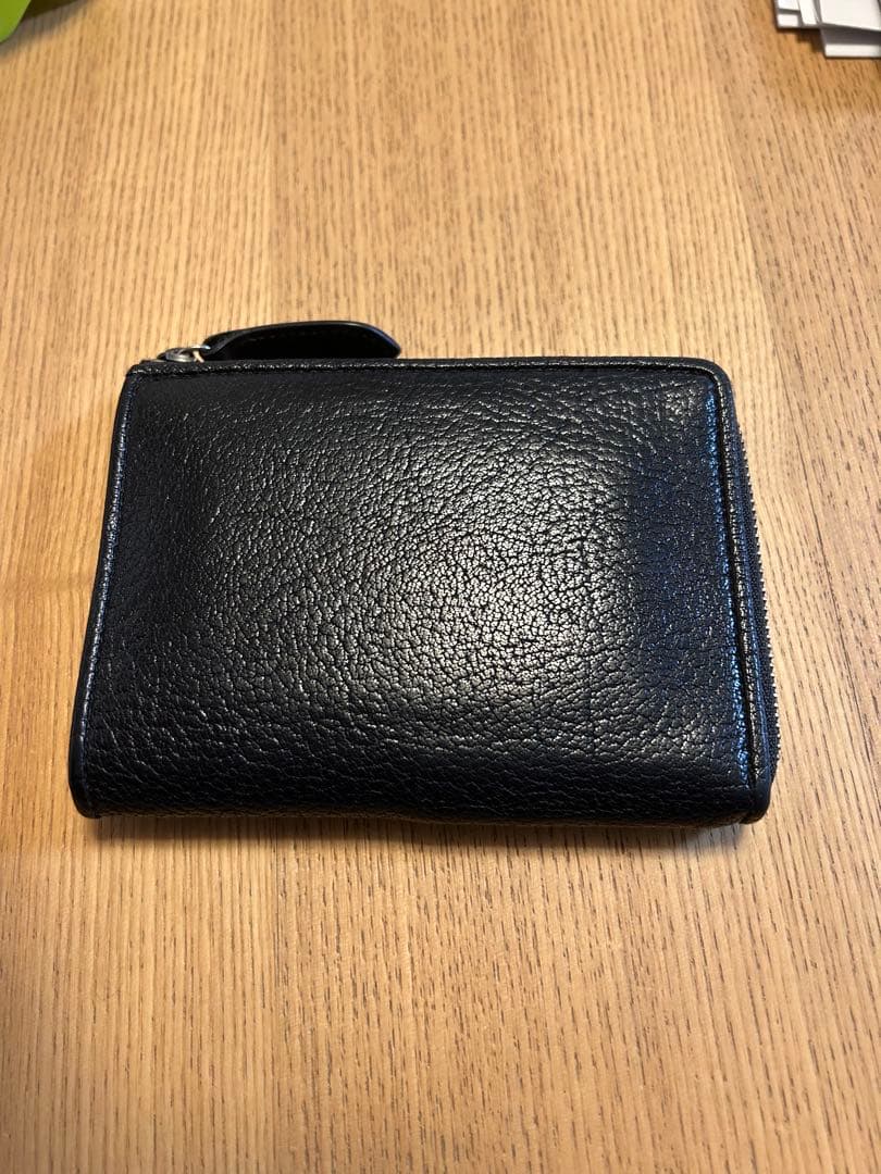 土屋鞄　黒レザー 二つ折り財布