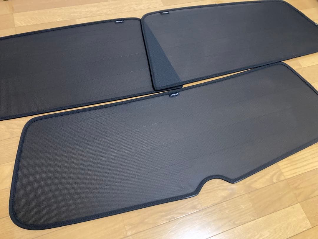 ゴルフ7 7.5 純正メッシュサンシェード　美品