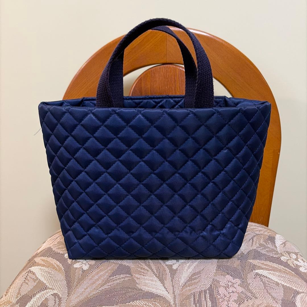 ネイビー刺繍トートバッグ