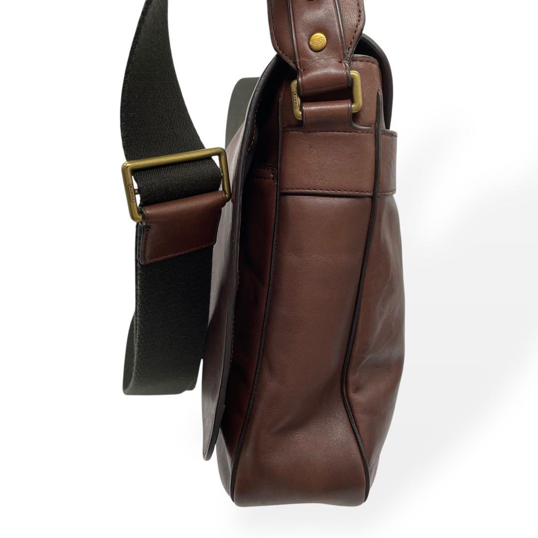極美品　COACH コーチ　メッセンジャーバッグ　ショルダーバッグ　ブラウン