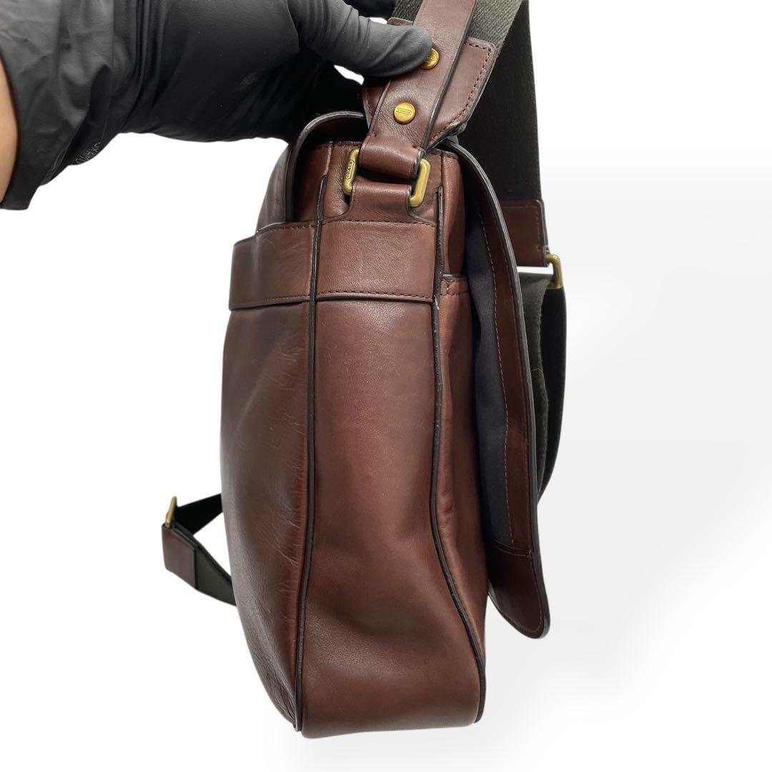 極美品　COACH コーチ　メッセンジャーバッグ　ショルダーバッグ　ブラウン