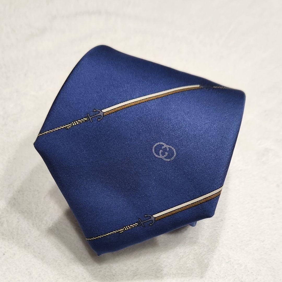 ✴【GUCCI】ハイブランドネクタイ★イカリチェーン柄★くすみ青★メンズ