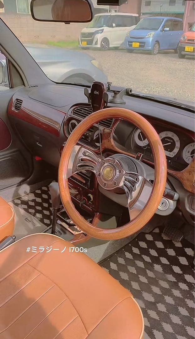 ミラジーノ l700s 内装セット　純正