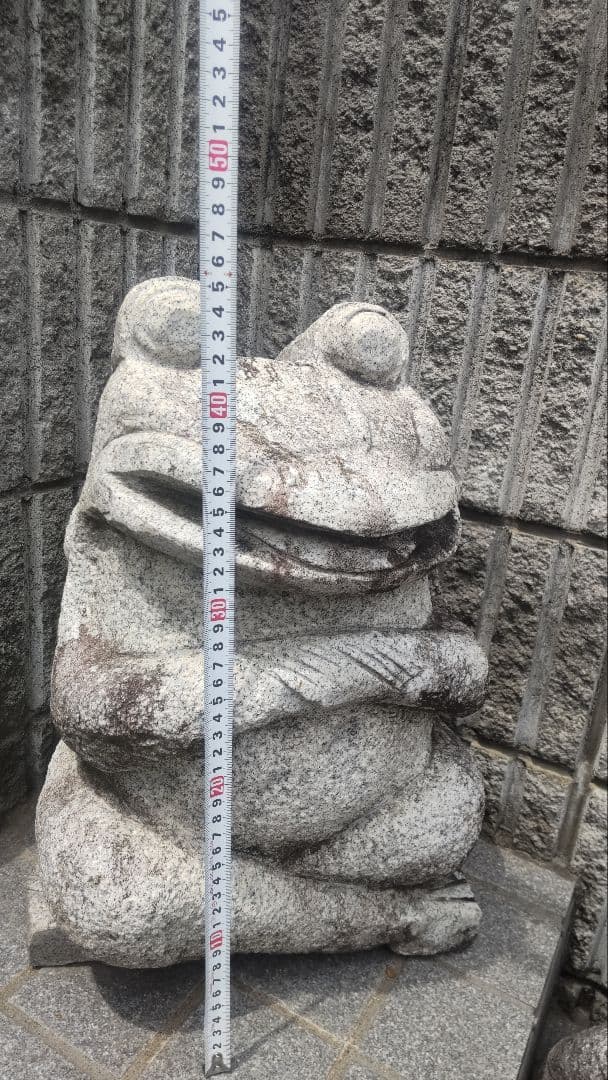 カエルの石像^^