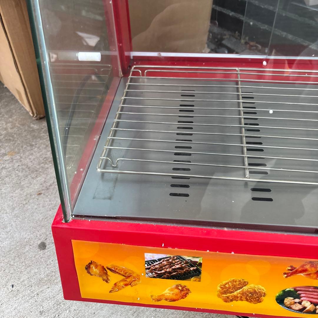 赤いガラスショーケース 中型未使用品傷あり