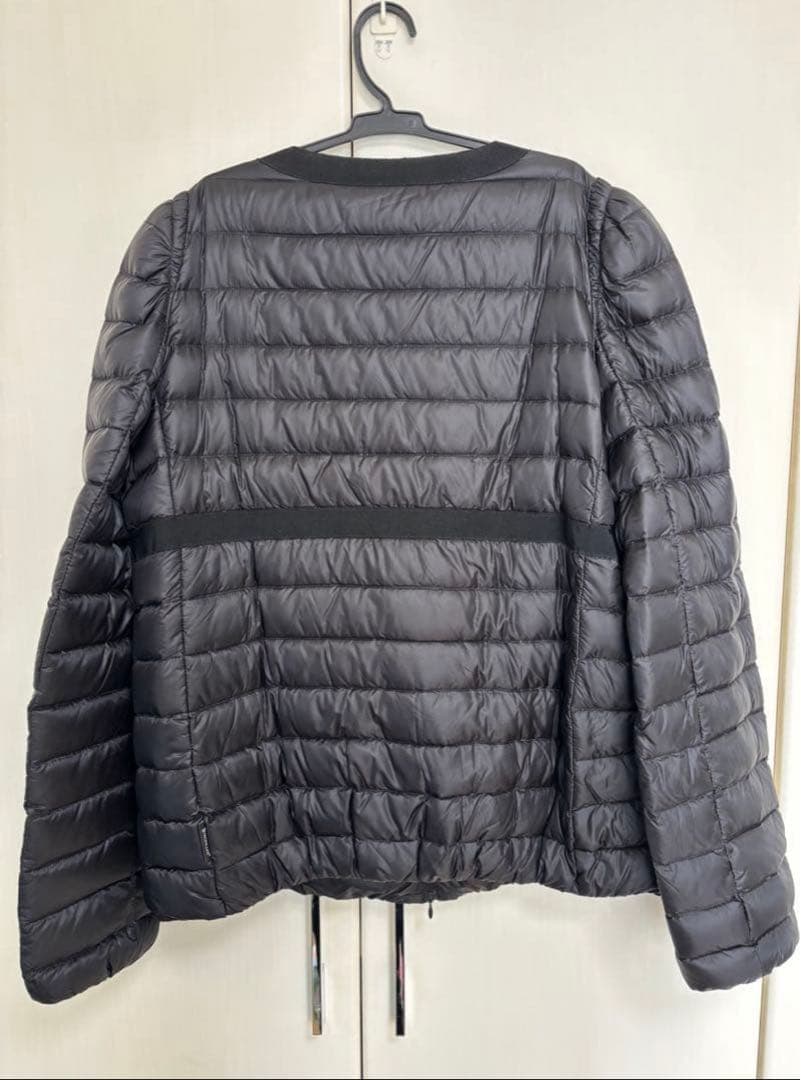 Moncler モンクレール ライトダウンジャケット　サイズ5（ＸＬ〜ＸＸＬ）