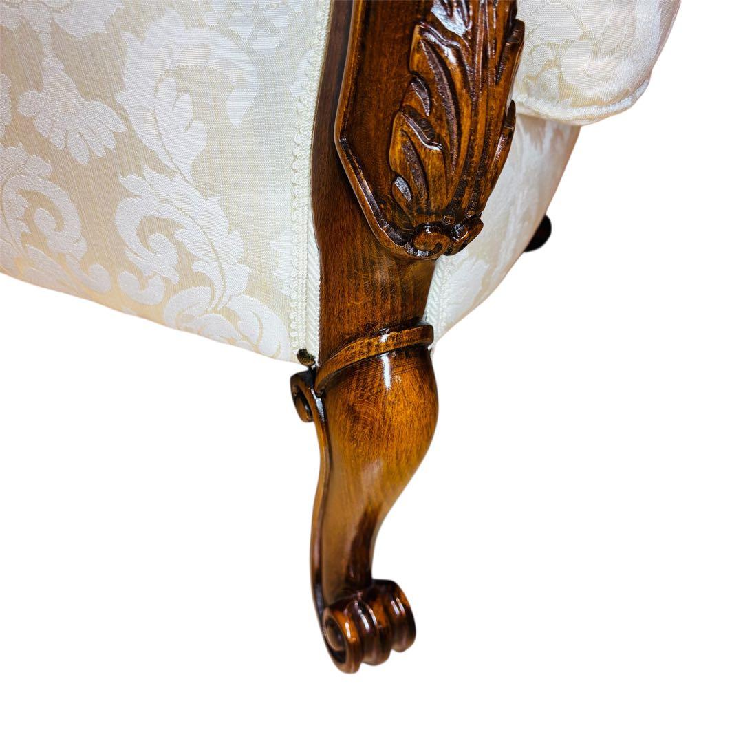 エクセレンテ　イタリア製　アームチェア　1人掛けソファ　ハイバック　猫足　ロココ