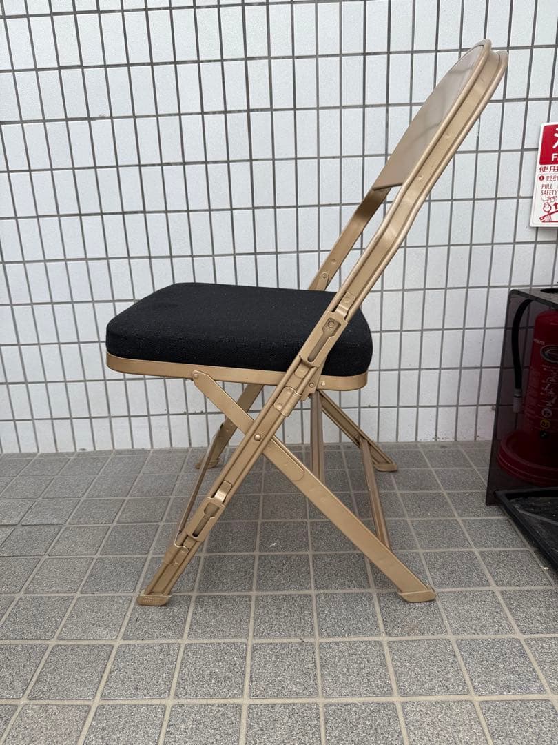 ① 【CLARIN 】フォールディングチェア 黒ゴールドP.F.S.購入