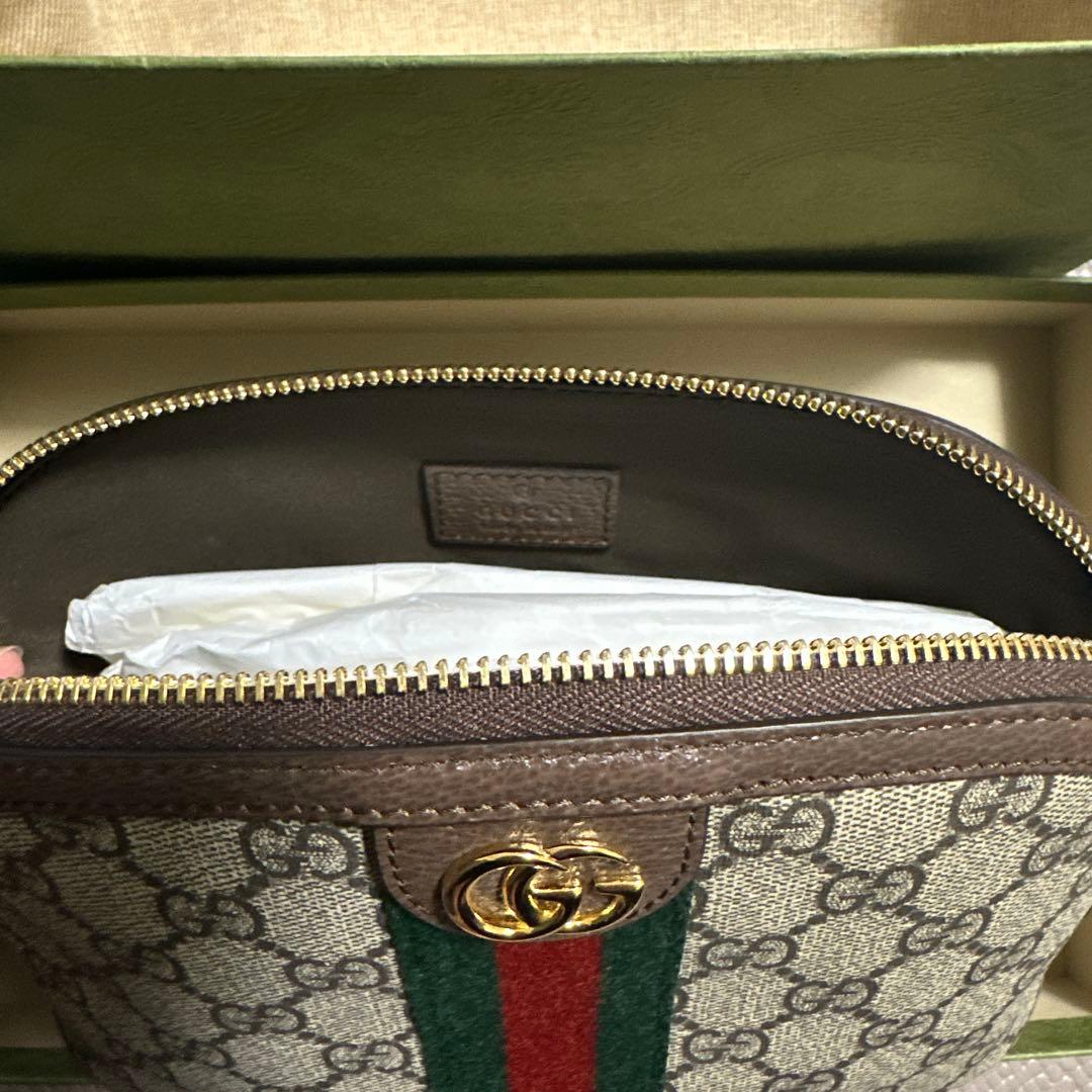 GUCCI グッチ　ポーチ　新品未使用