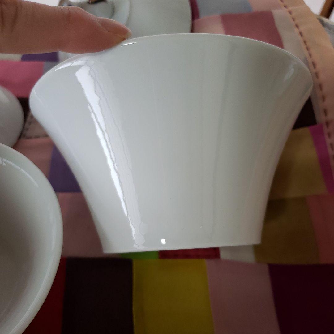 韓国　食器　白磁　虎　蓋付き　椀　スープ　器