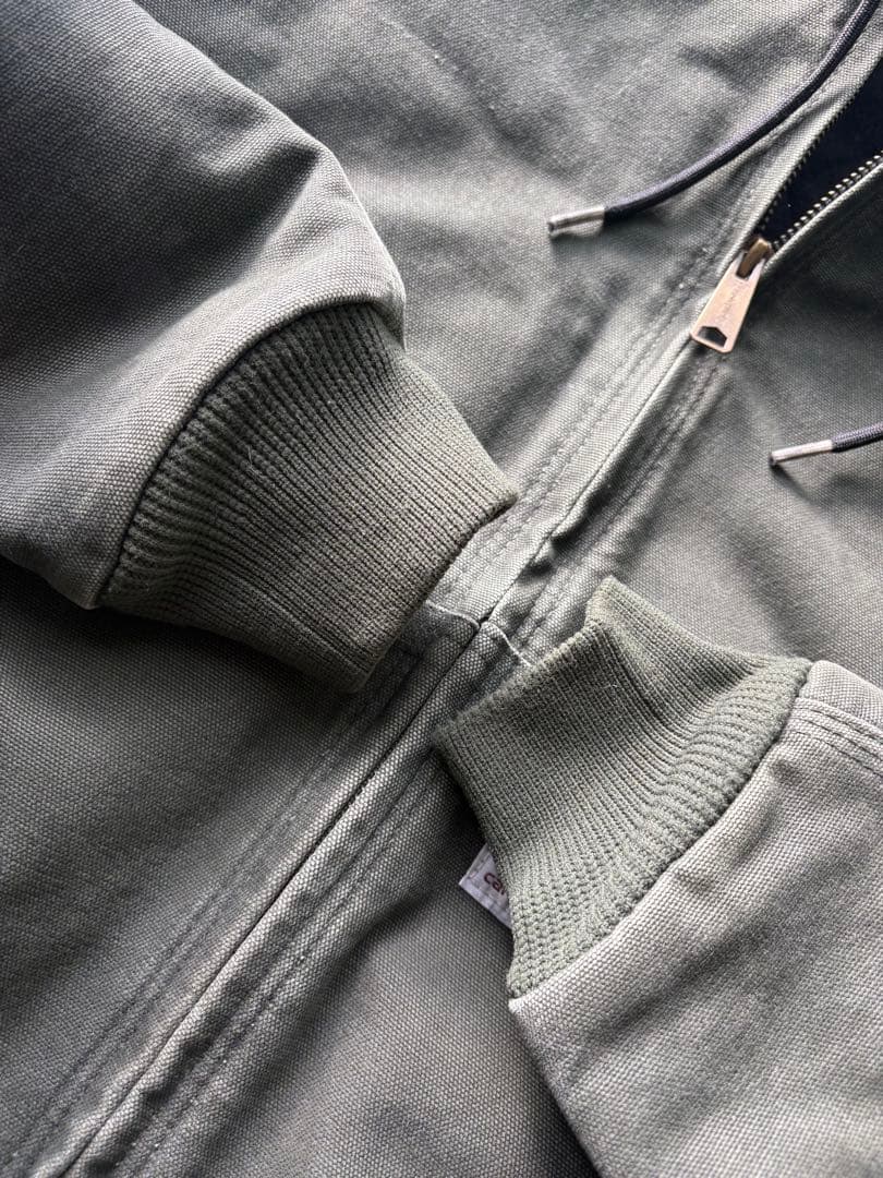 Carhartt Active Jacket WJ130 mos 雰囲気抜群