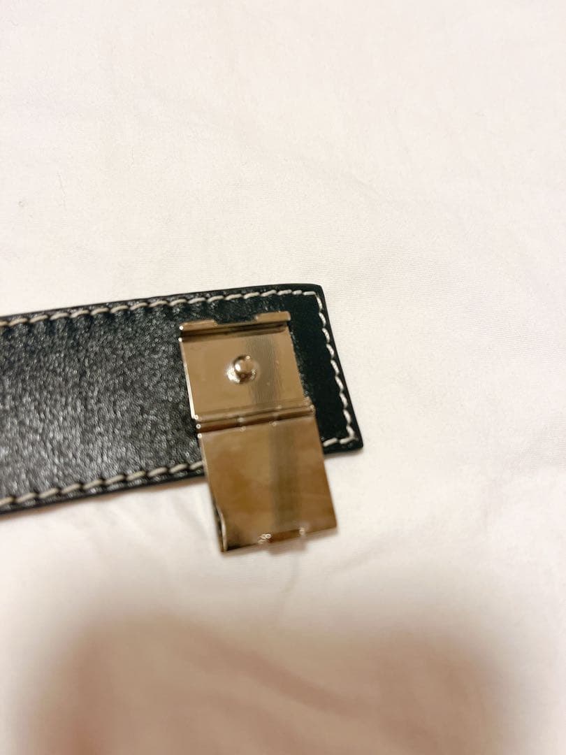 【美品/箱付き】ロエベ　レザーブレスレット　アナグラム　ブラック　黒