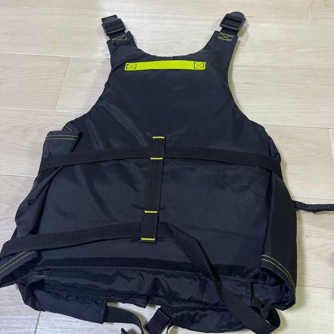 Reef Tourer ライフジャケット MとLサイズ