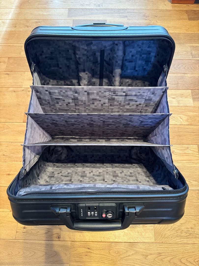 リモワRIMOWA★サルサ ビジネストローリー 4輪