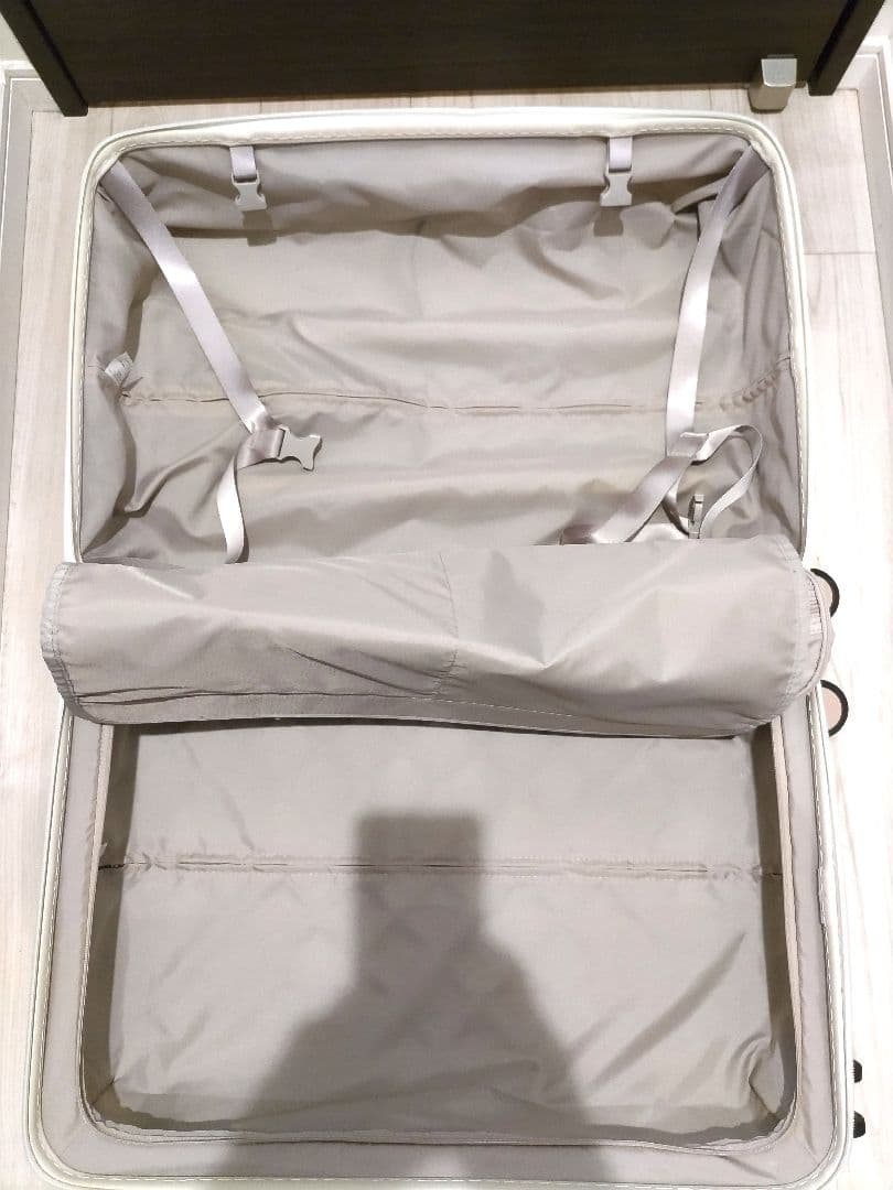 ACE　キャリーケース　スカーラ　69L　オフホワイト　TSAダイヤルロック