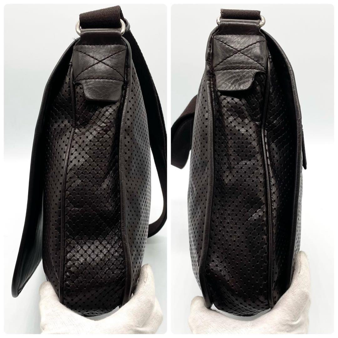 【美品】BALLY メッセンジャーバッグ パンチング レザー ブラウン トレスポ