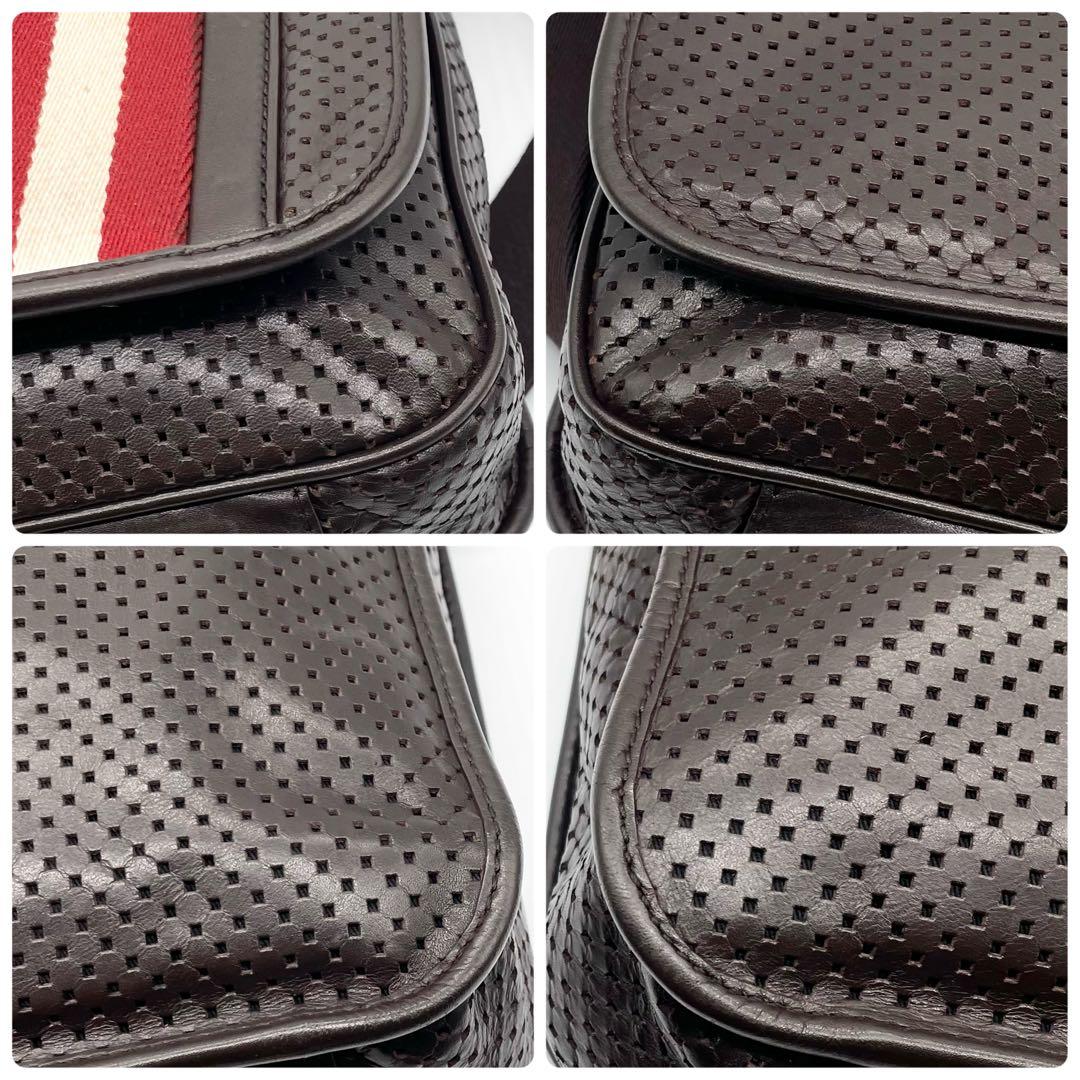 【美品】BALLY メッセンジャーバッグ パンチング レザー ブラウン トレスポ